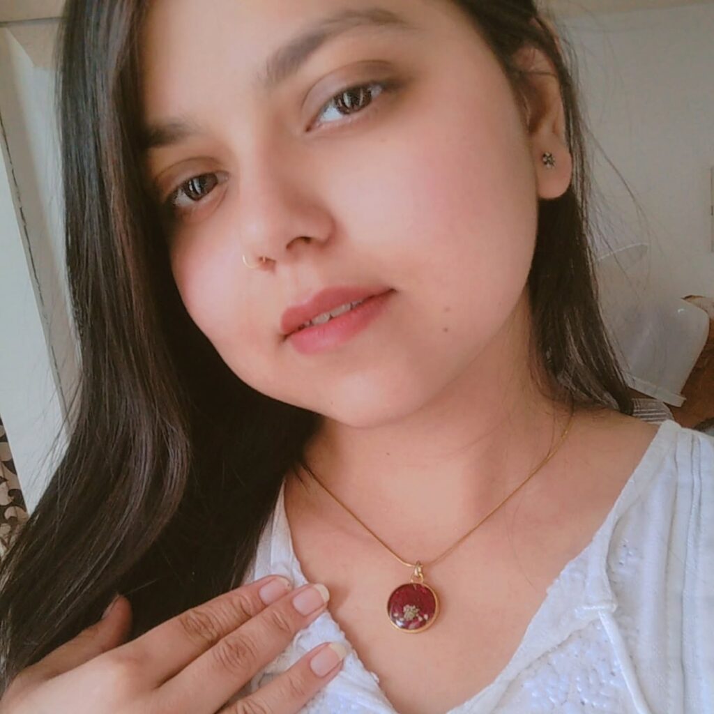 Instagram post from heartistics1113. This post is in position 0.