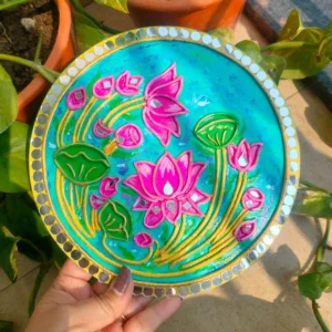Handmade Lotus Lippan Art wall plate with mirror work Traditional mud mirror art lotus design for home décor Colorful lotus lippan art wall décor handmade Indian folk art Lippan mirror work wall hanging