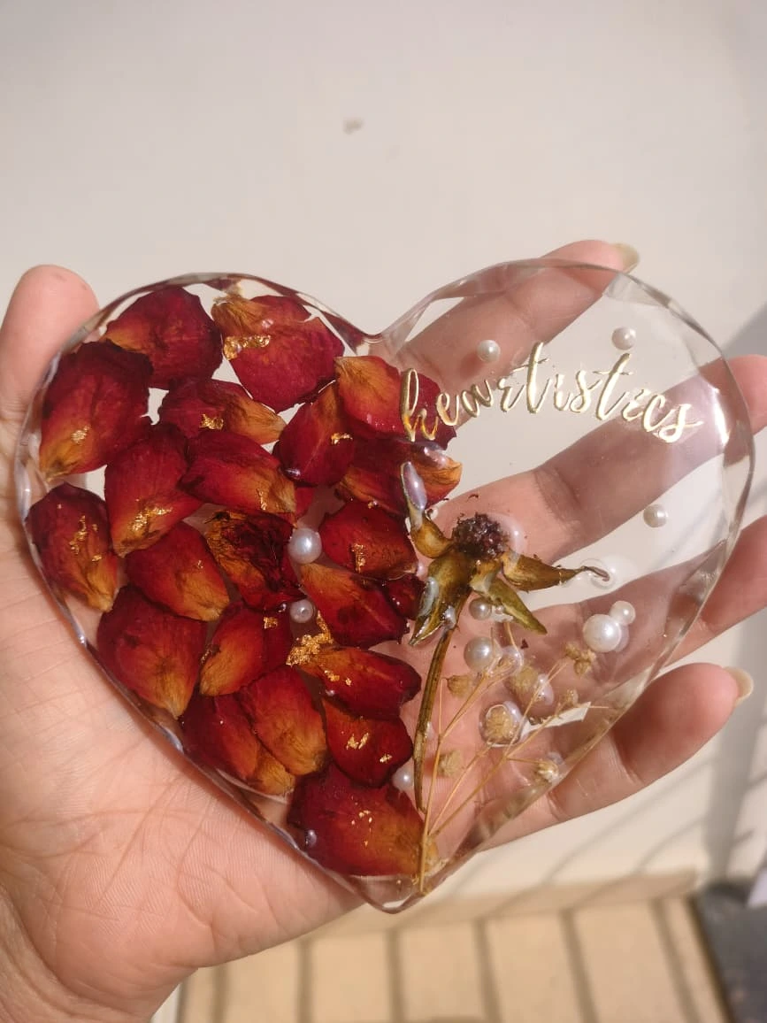 Resin Art – Where Creativity Meets Glass-Like Beauty